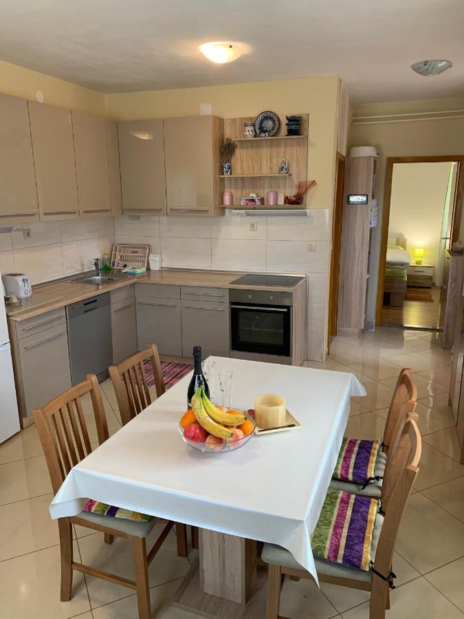 Apartment "Onkel" 希贝尼克 外观 照片