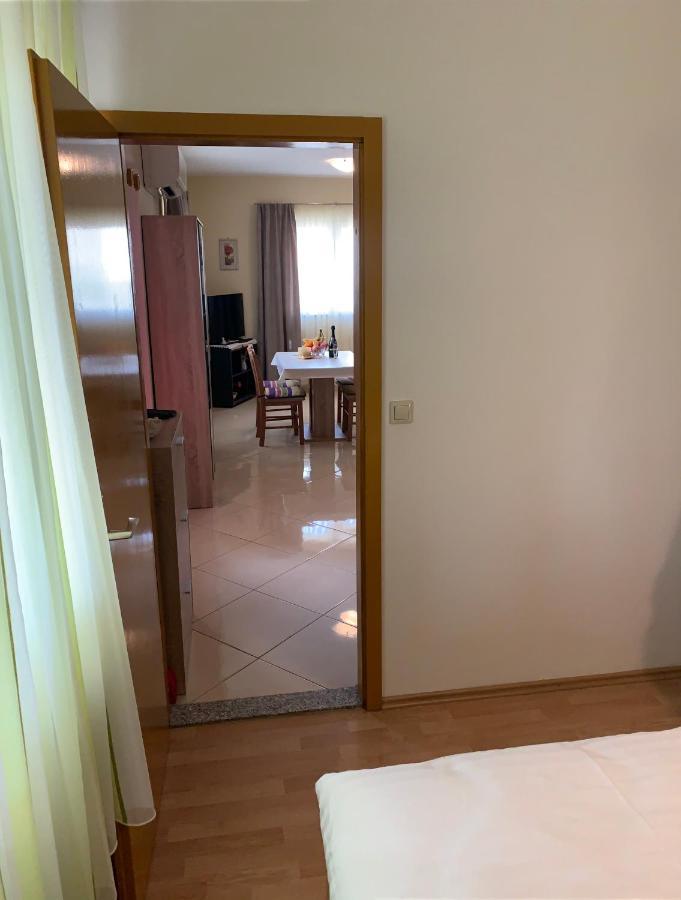 Apartment "Onkel" 希贝尼克 外观 照片
